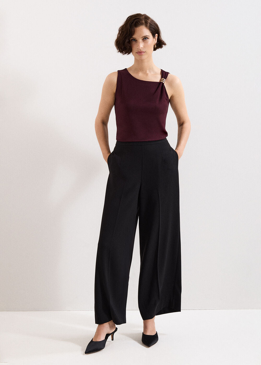 Samie Sleeveless Top Burgundy