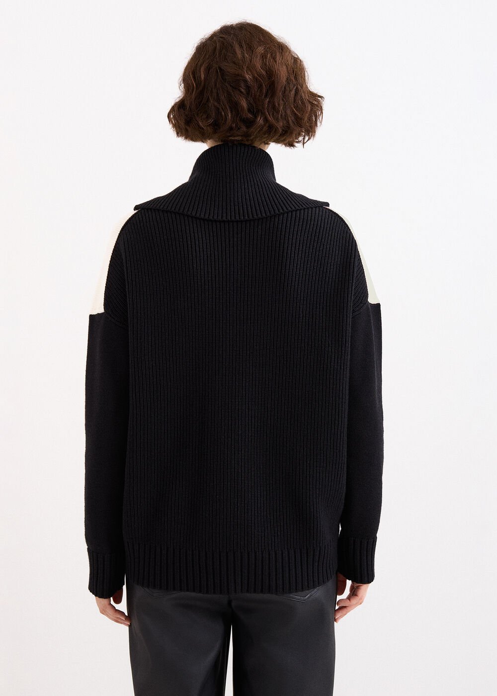 Dara Jumper Black/Ivory