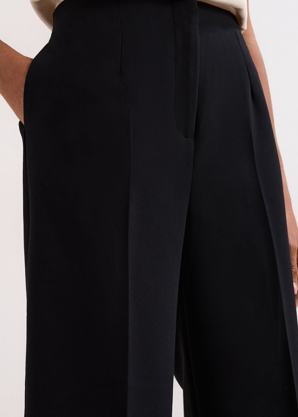 Aubrielle Black Culotte Trousers Black