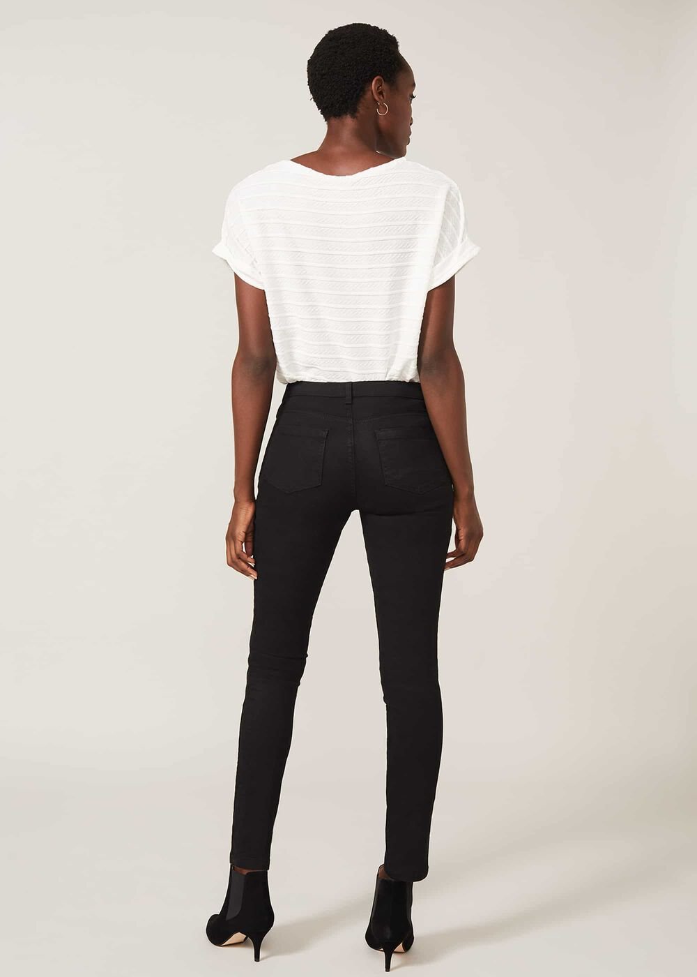 Victoria Seamed Jean Black