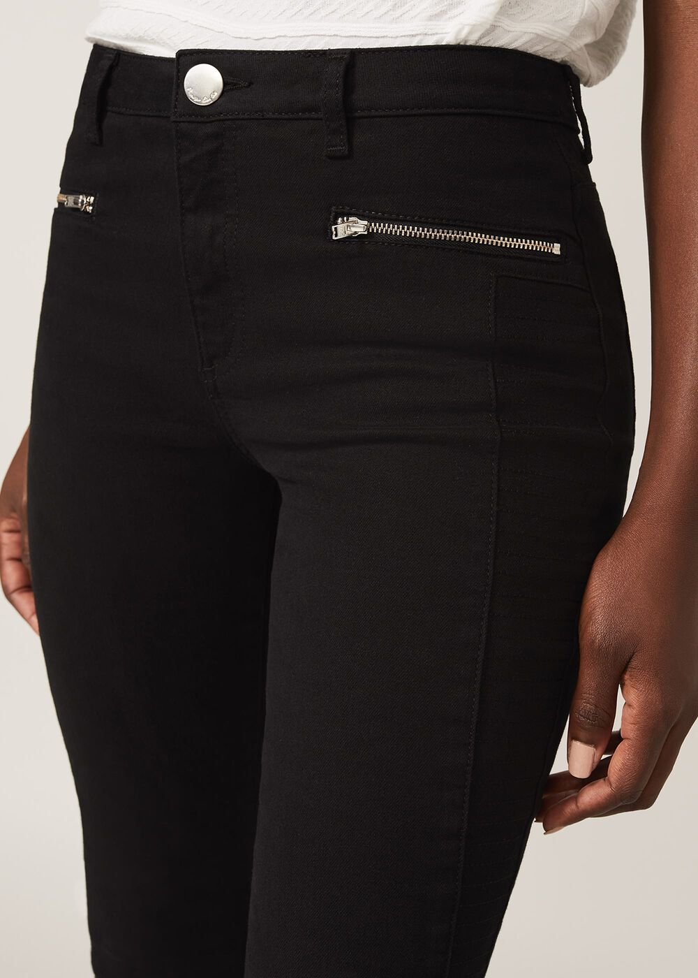 Victoria Seamed Jean Black