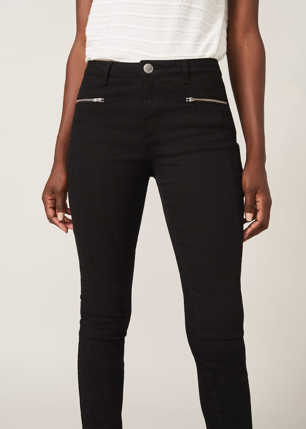 Victoria Seamed Jean Black