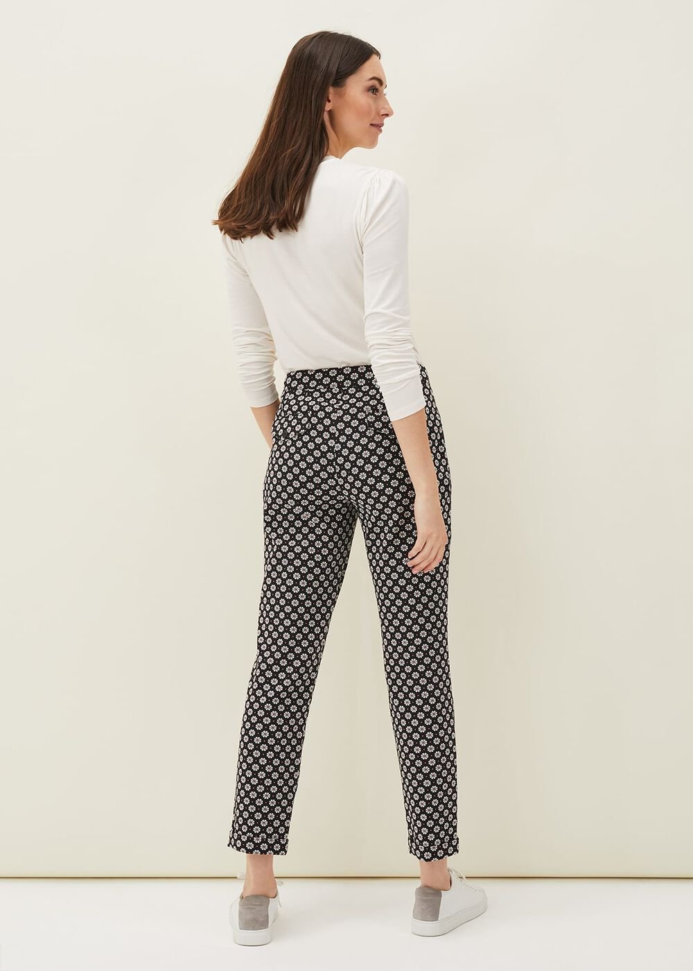 Ryleigh Geometric Print Tapered Trouser Black/Multi