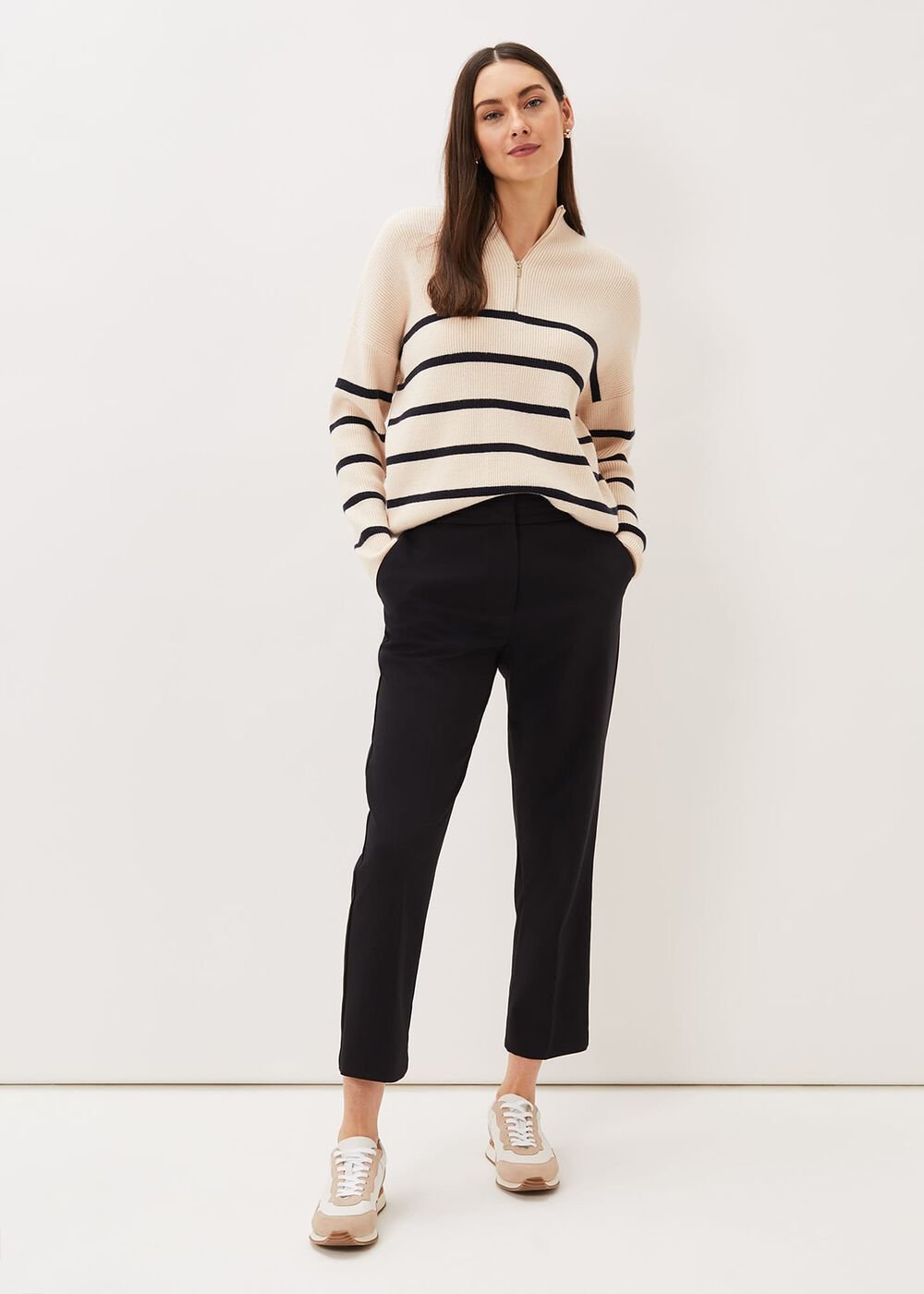 Julianna Cropped Trouser Navy