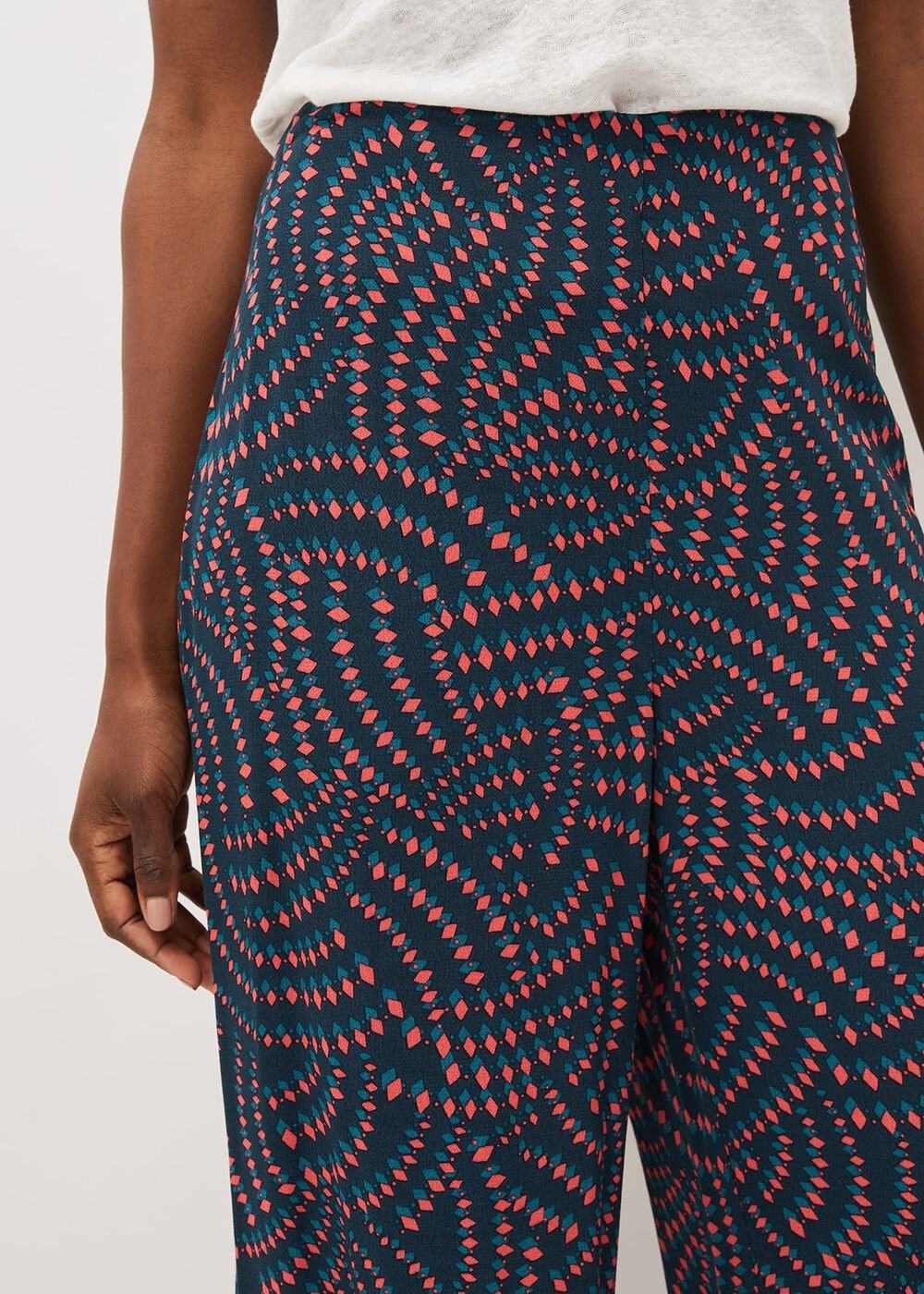 Grace Geo Printed Trouser Navy/Multi