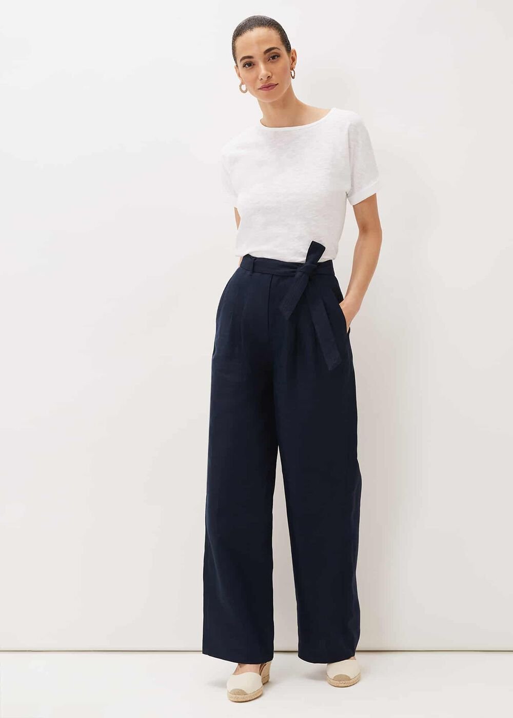Aaliyah Navy Linen Wide Leg Trousers Navy