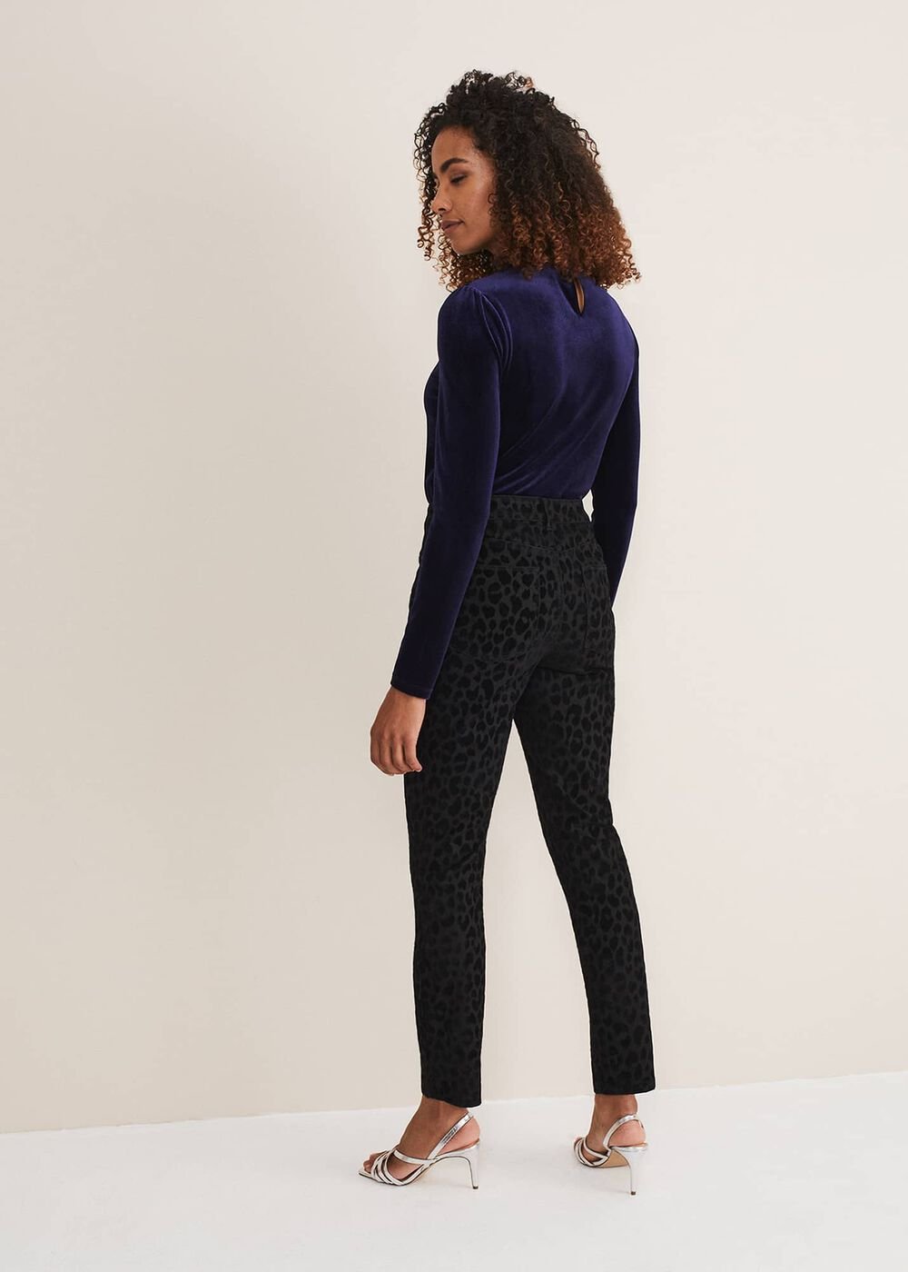 Jaimie Flocked Jeans Black