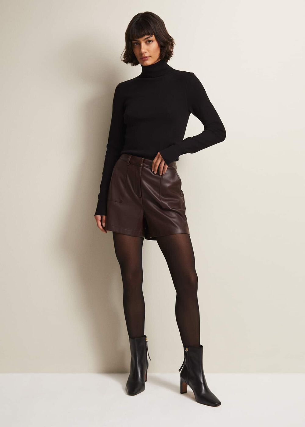 Hadley Faux Leather Shorts Burgundy
