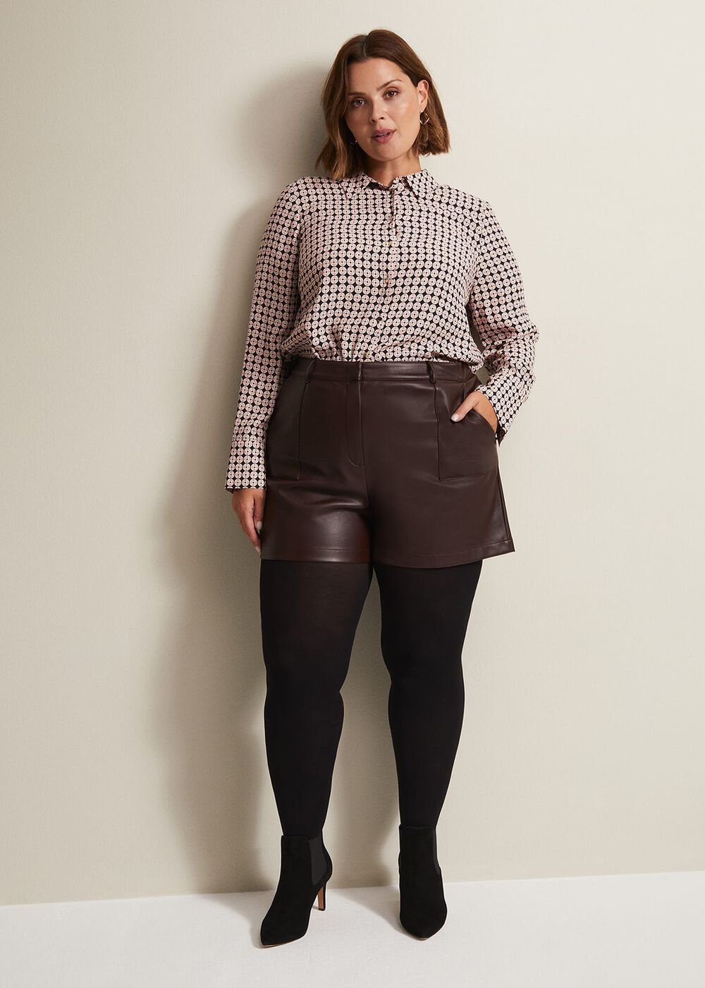 Hadley Faux Leather Shorts Burgundy