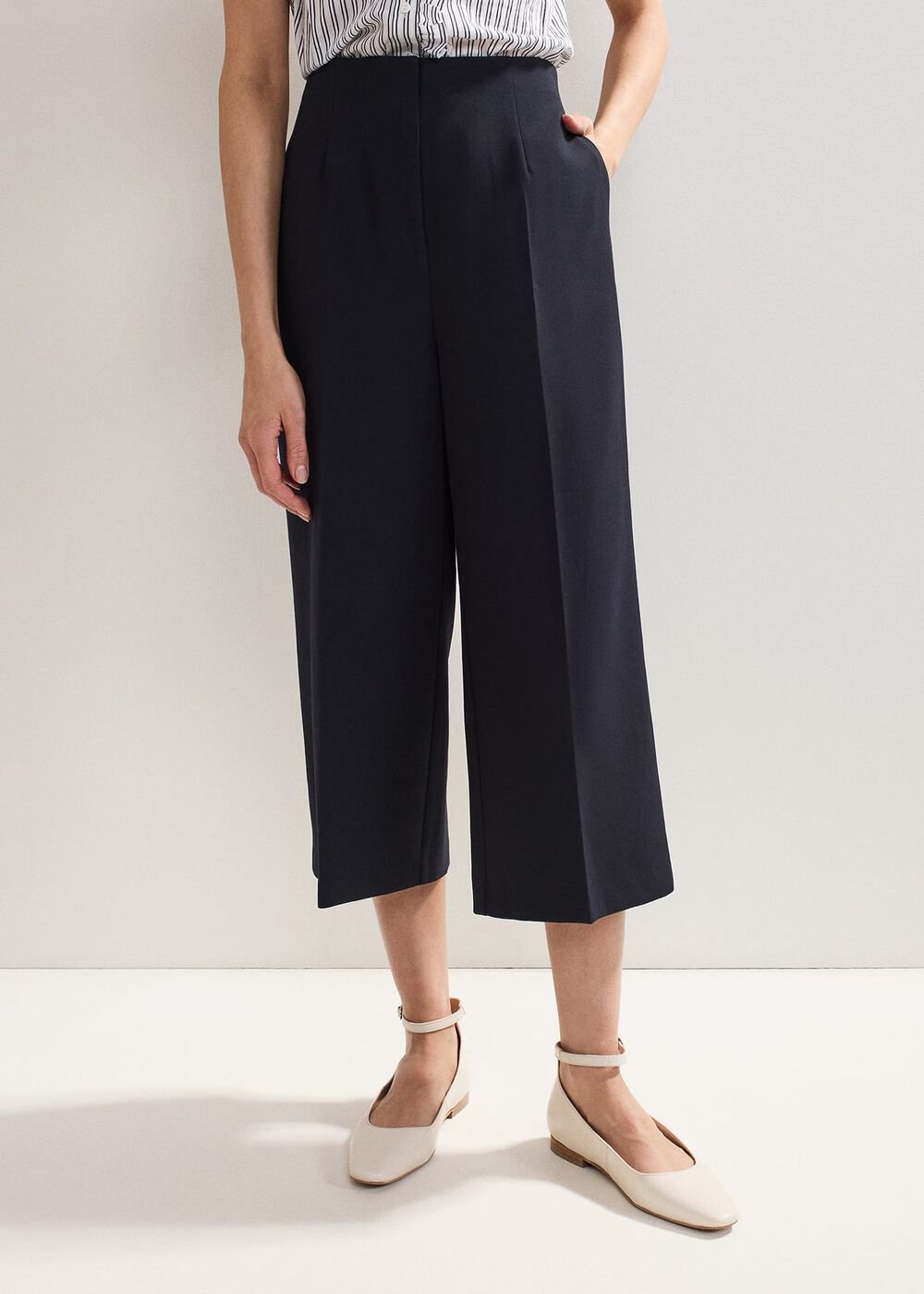 Aubrielle Wide Leg Culottes Navy