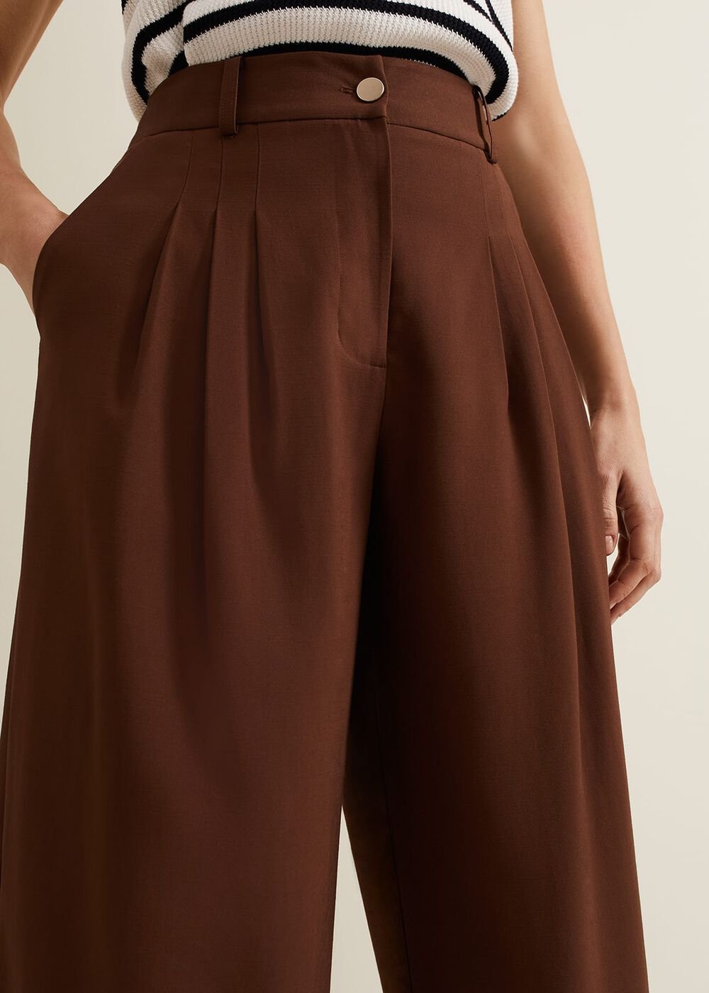 Indiyah Pleated Wide Leg Trousers Brown