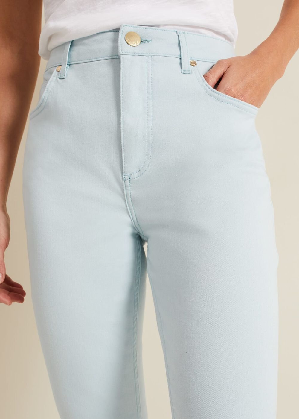 Lindsey Cropped Straight Leg Jeans Blue