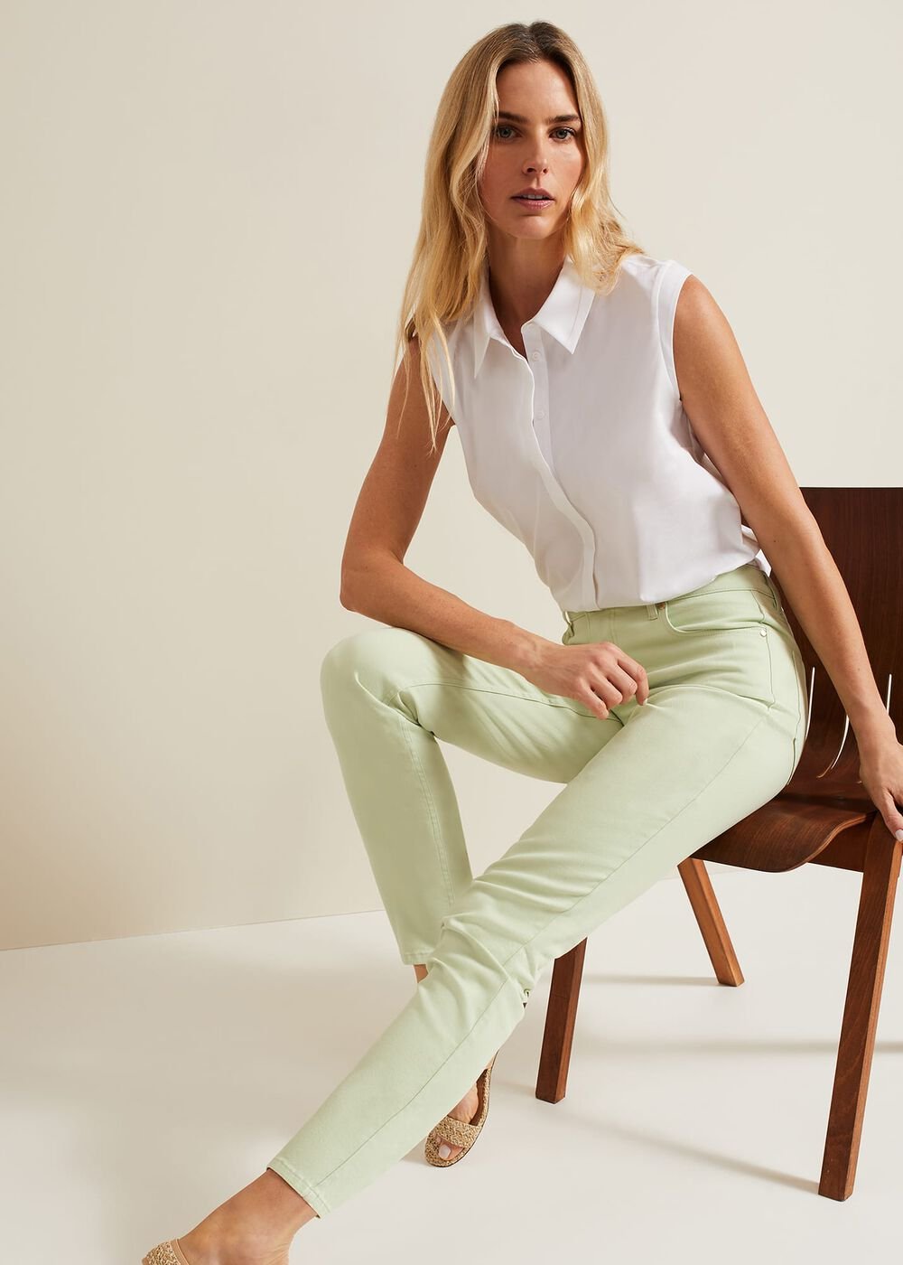 Lindsey Cropped Straight Leg Jeans Green
