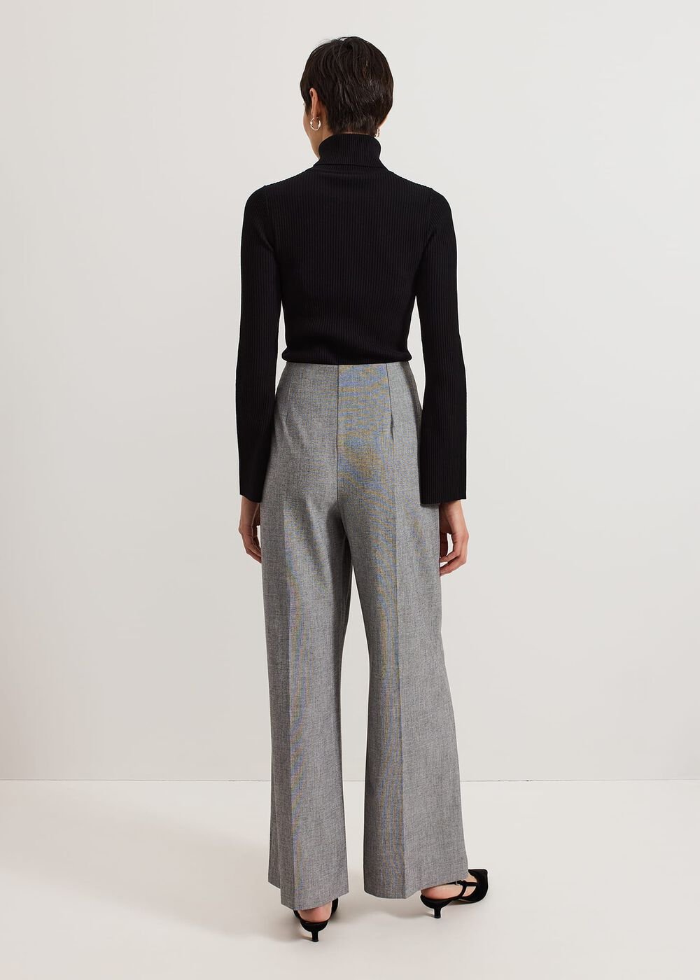 Dilly Pleat Detail Wide Leg Trouser Grey