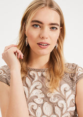 Perdy Tapework Lace Dress Latte/Cream