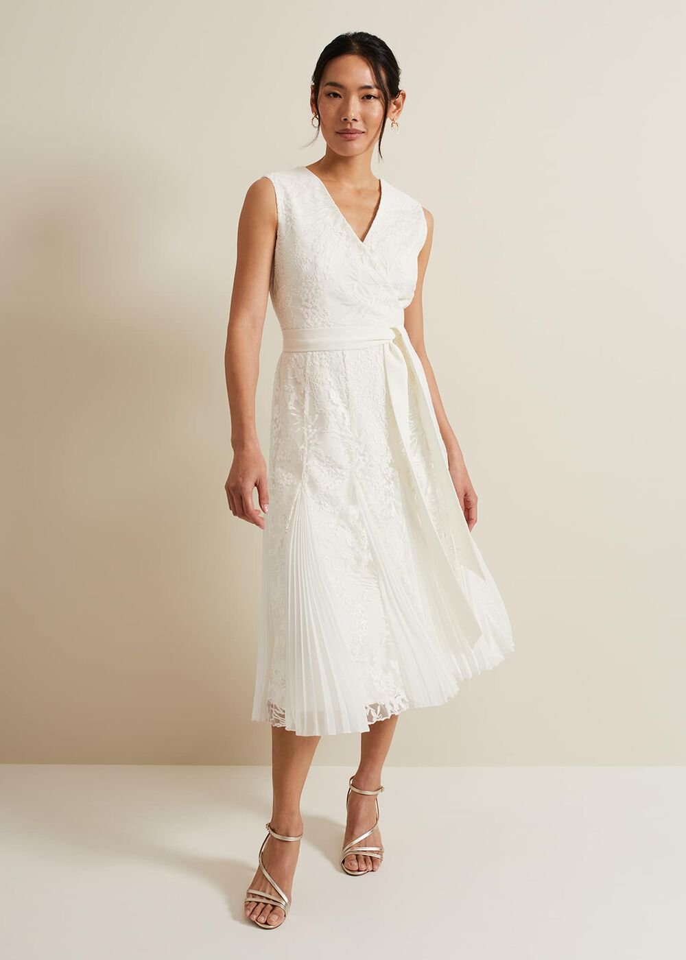 Caterina Embroidered Flared Wedding Dress Pale Cream