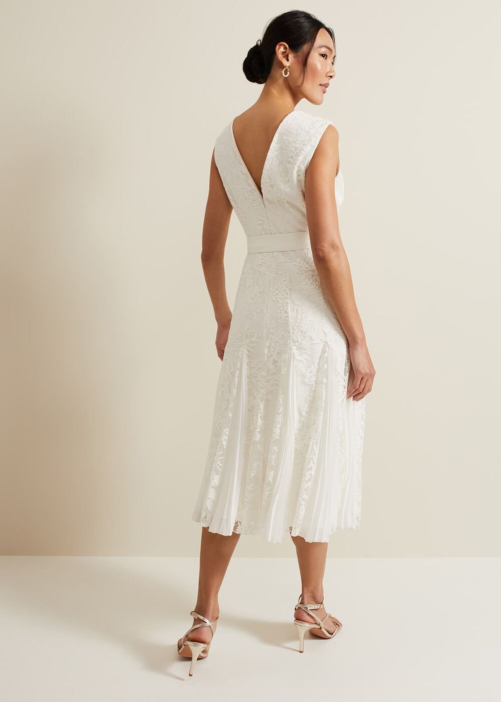 Caterina Embroidered Flared Wedding Dress Pale Cream
