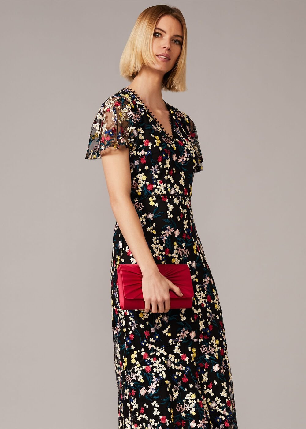 Daiva Embroidered Fishtail Dress Black/Multi