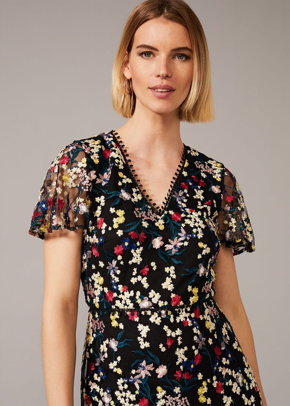 Daiva Embroidered Fishtail Dress Black/Multi