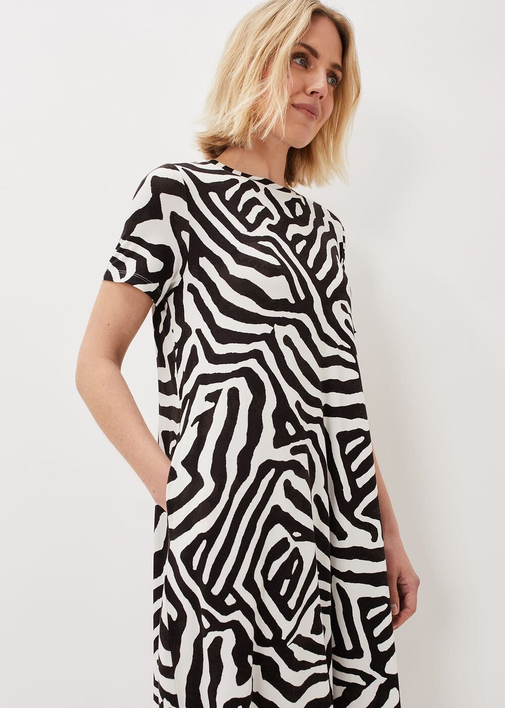 Isabelle Zebra Print Dress Black/Ivory