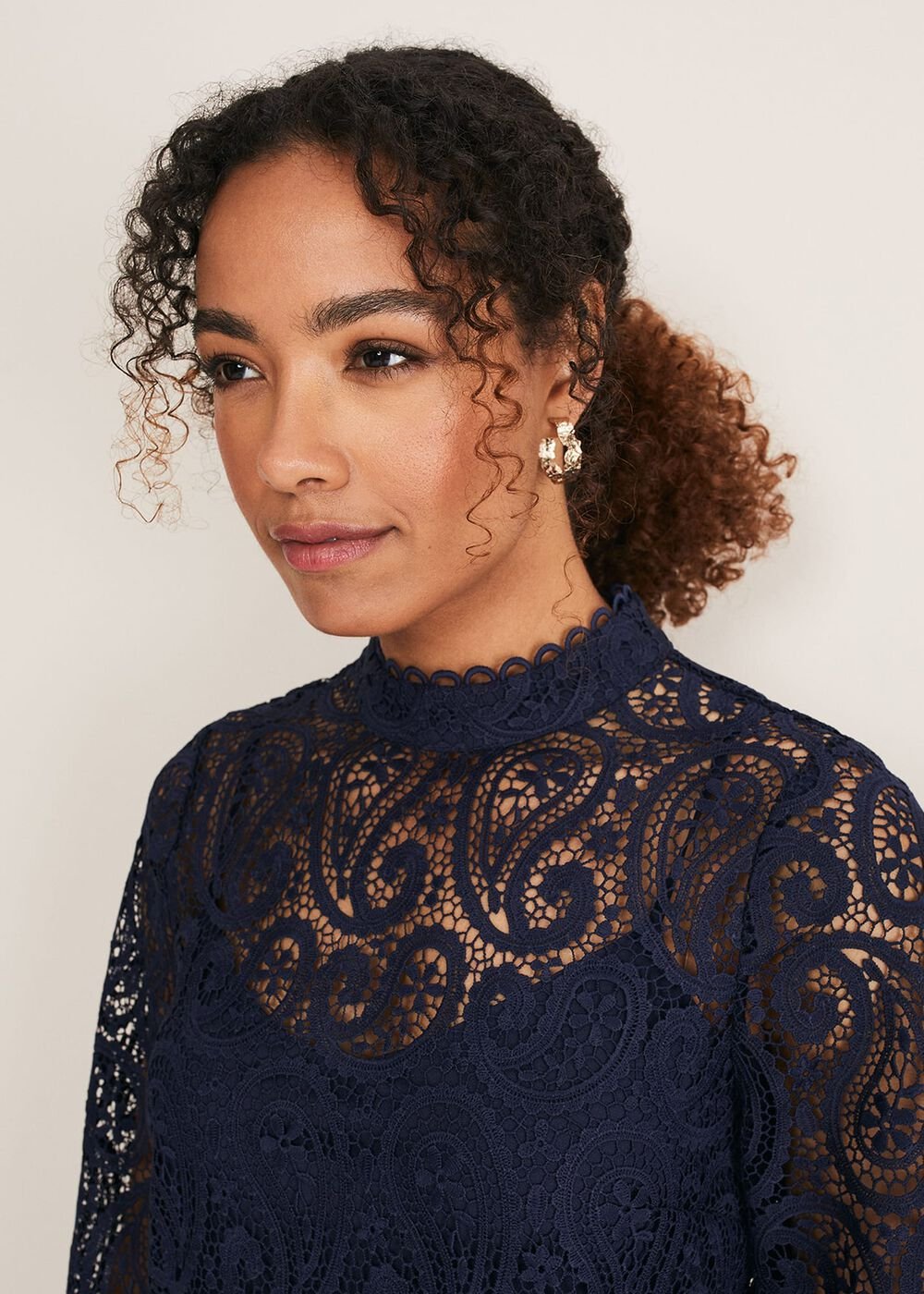 Verity Lace Shift Dress Navy