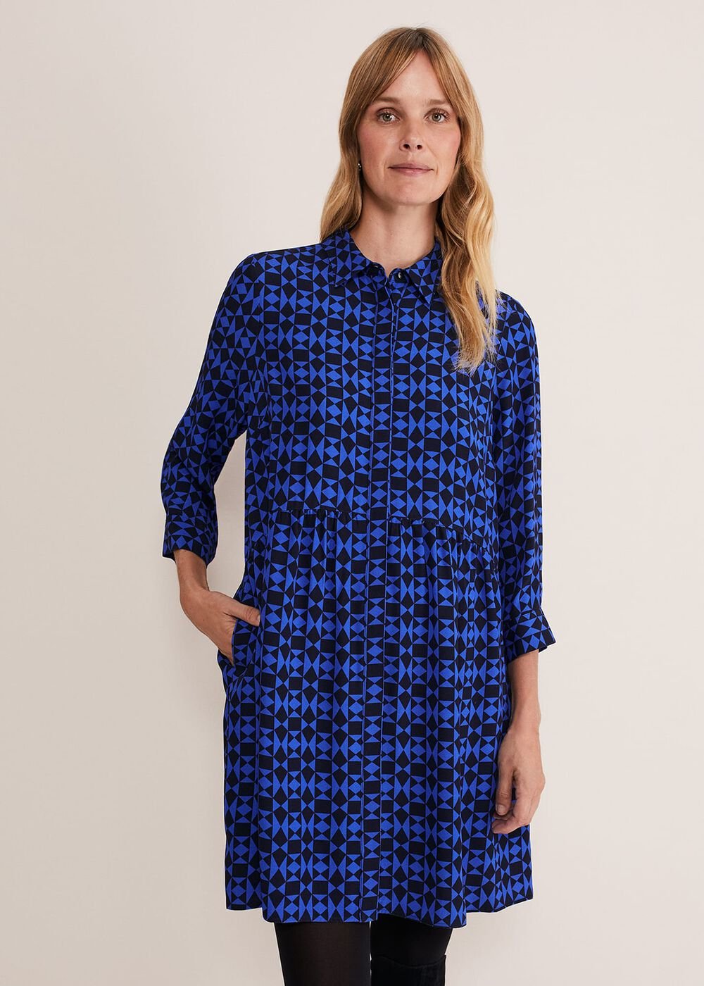 Bregitta Geo Swingdress Black/Blue