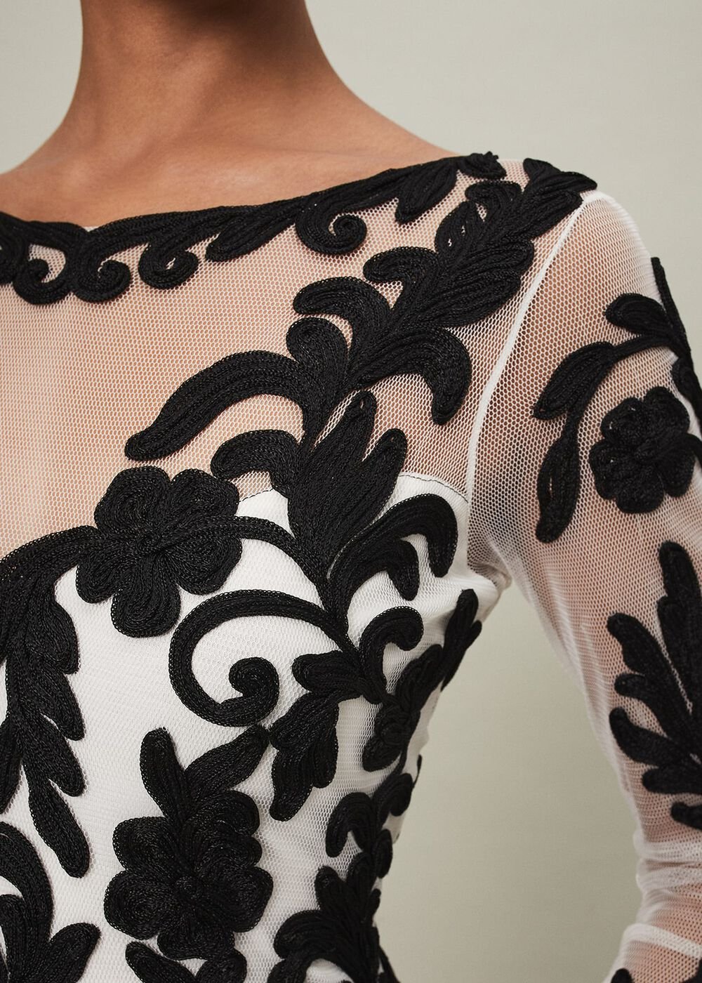 Ria Tapework Dress Black/White