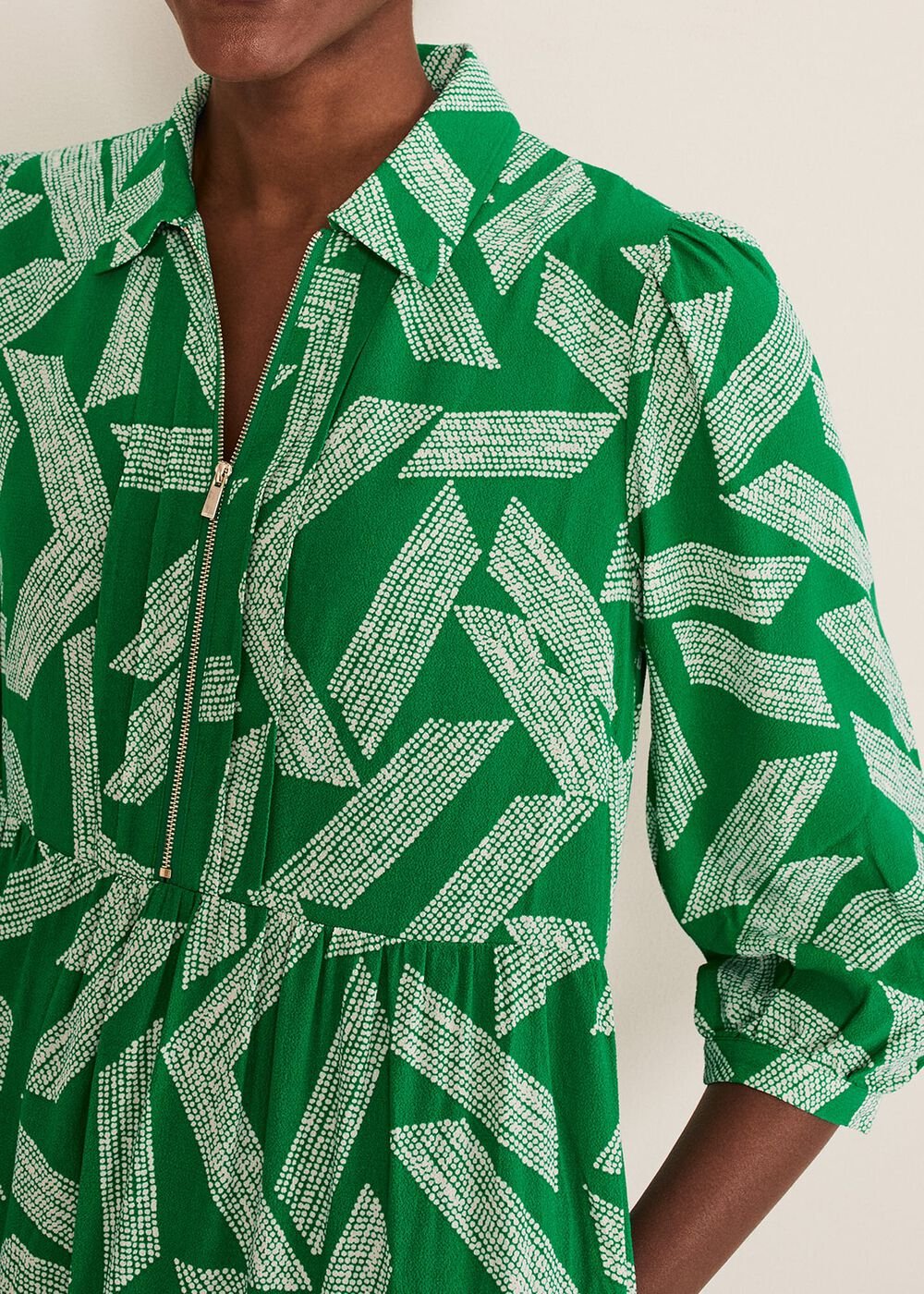 Penele Abstract Midi Dress Green