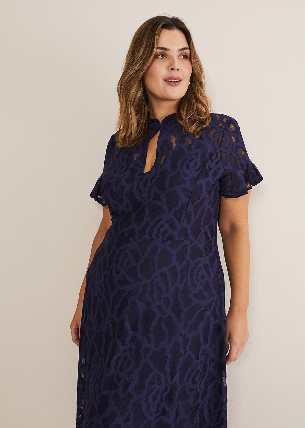 Lulu Lace Midi Dress Navy