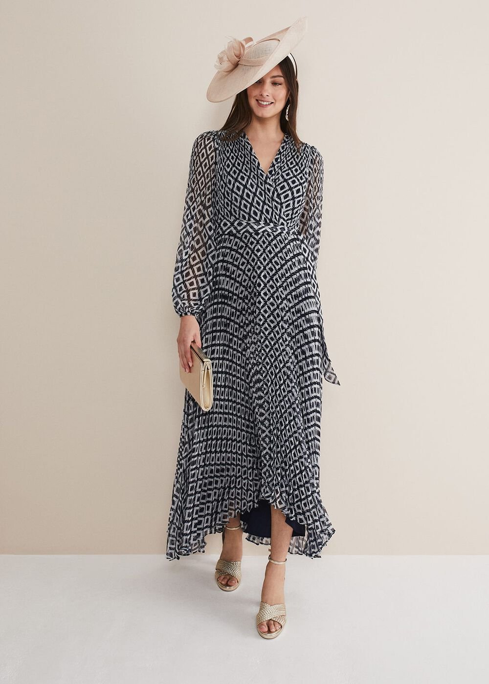 Roxanna Pleated Diamond Maxi Dress Navy/Ivory