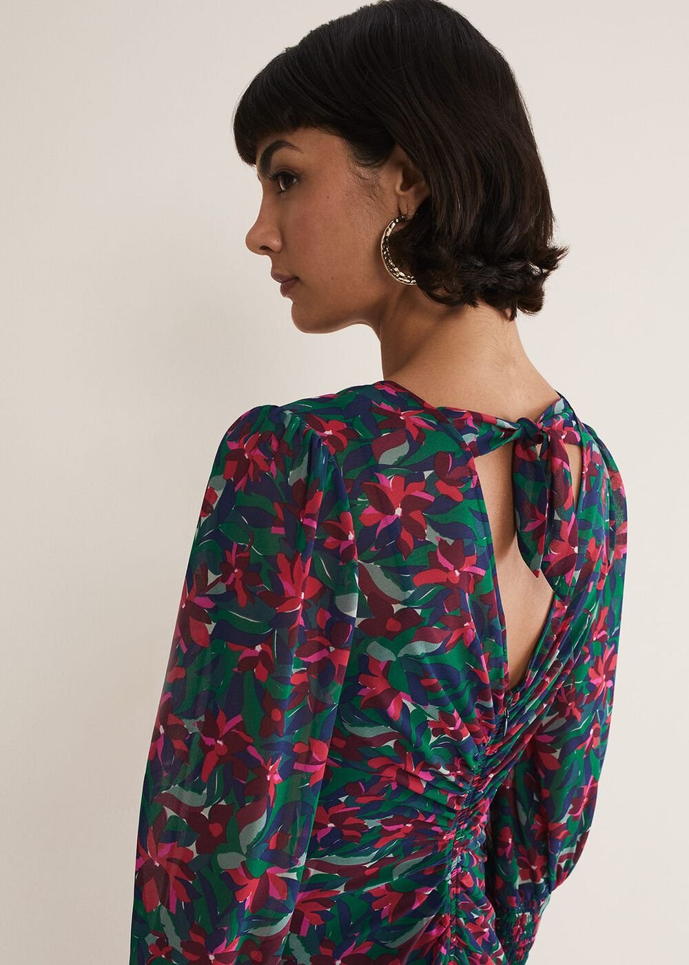 Multicoloured Floral Midi Dress with a Ruched V-Neck Multi-Coloured