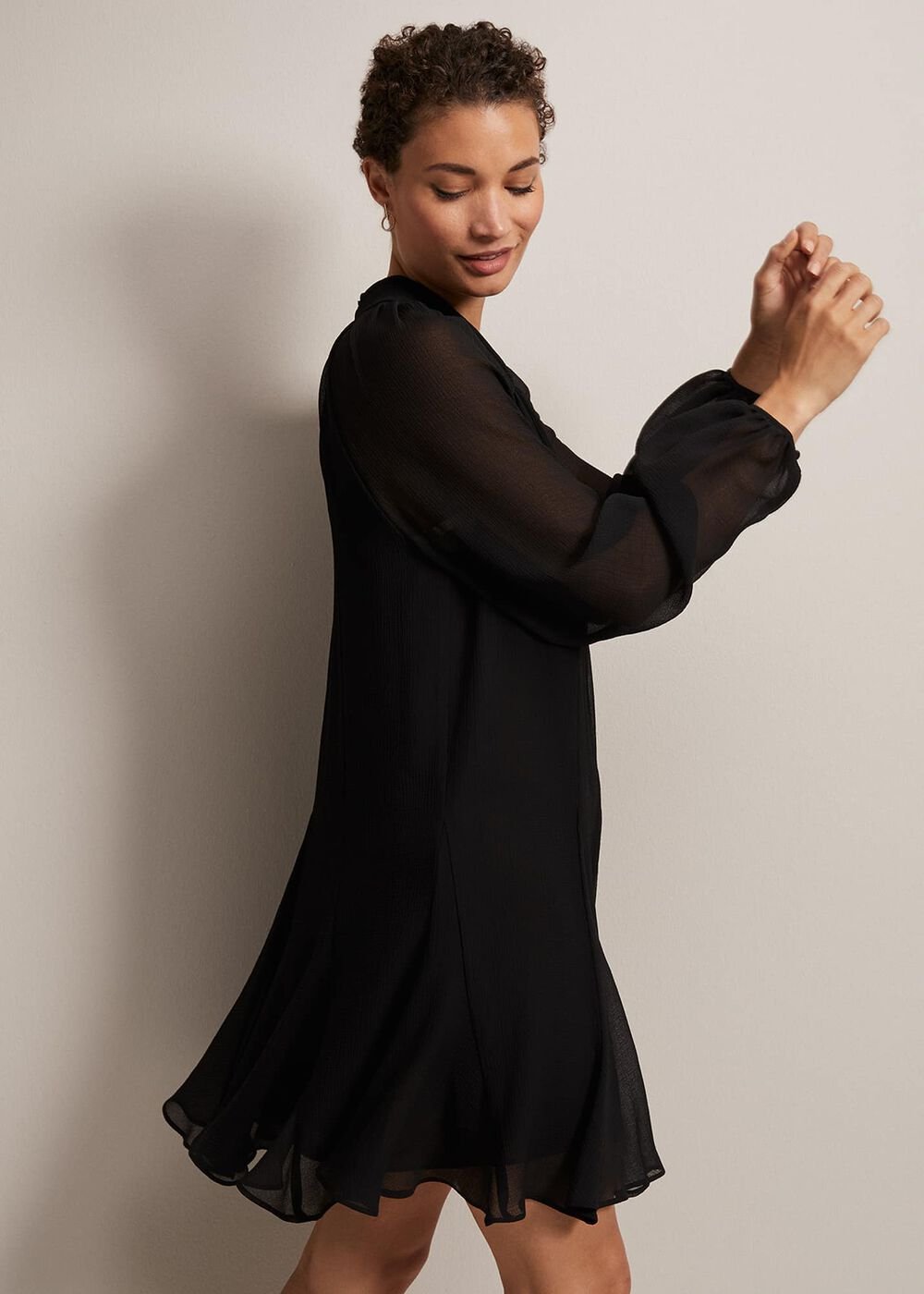 Black Swing Mini Dress With Twisted Neckline Black