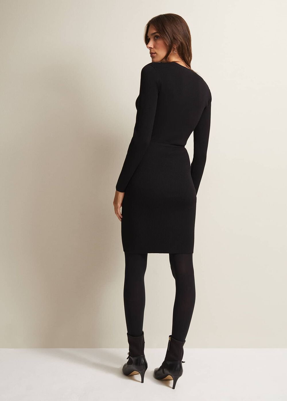 Black Knitted V-Neck Mini Dress with Long Sleeves Black