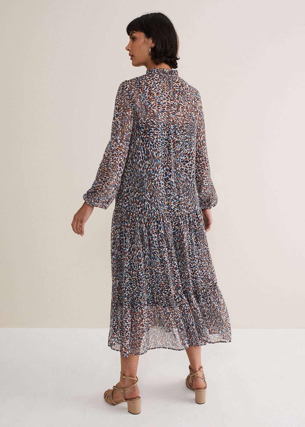 Penele Chiffon Midi Dress Black