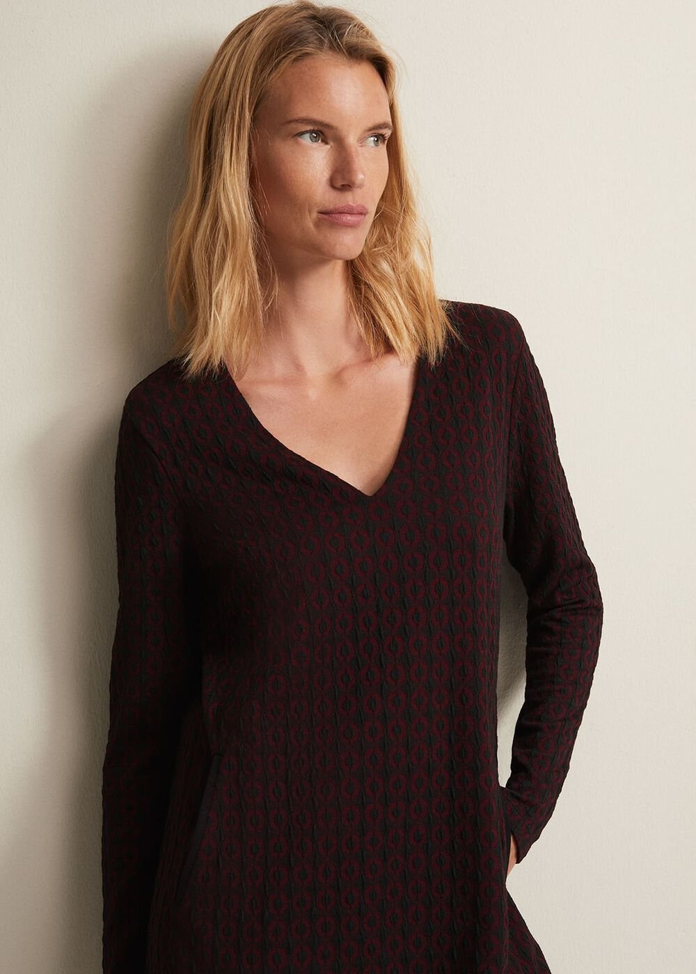Lianna Geo Mini Dress Burgundy