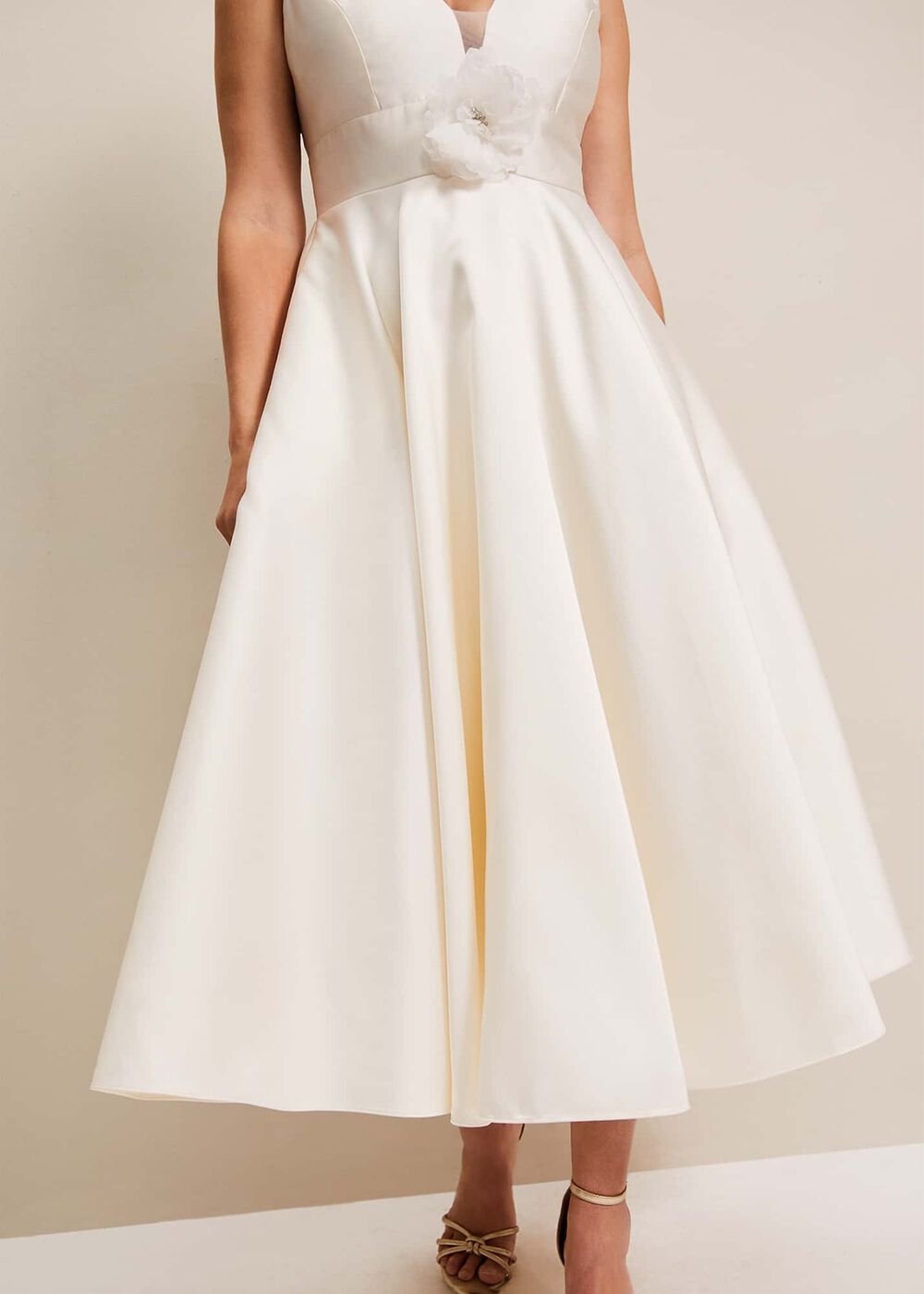 Ariel Fit And Flare Wedding Dress Ivory