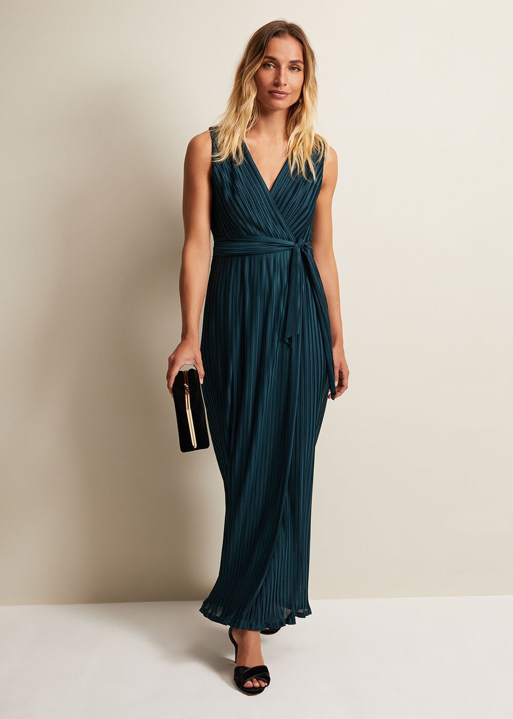 Suhanna Pleated Maxi Dress Green