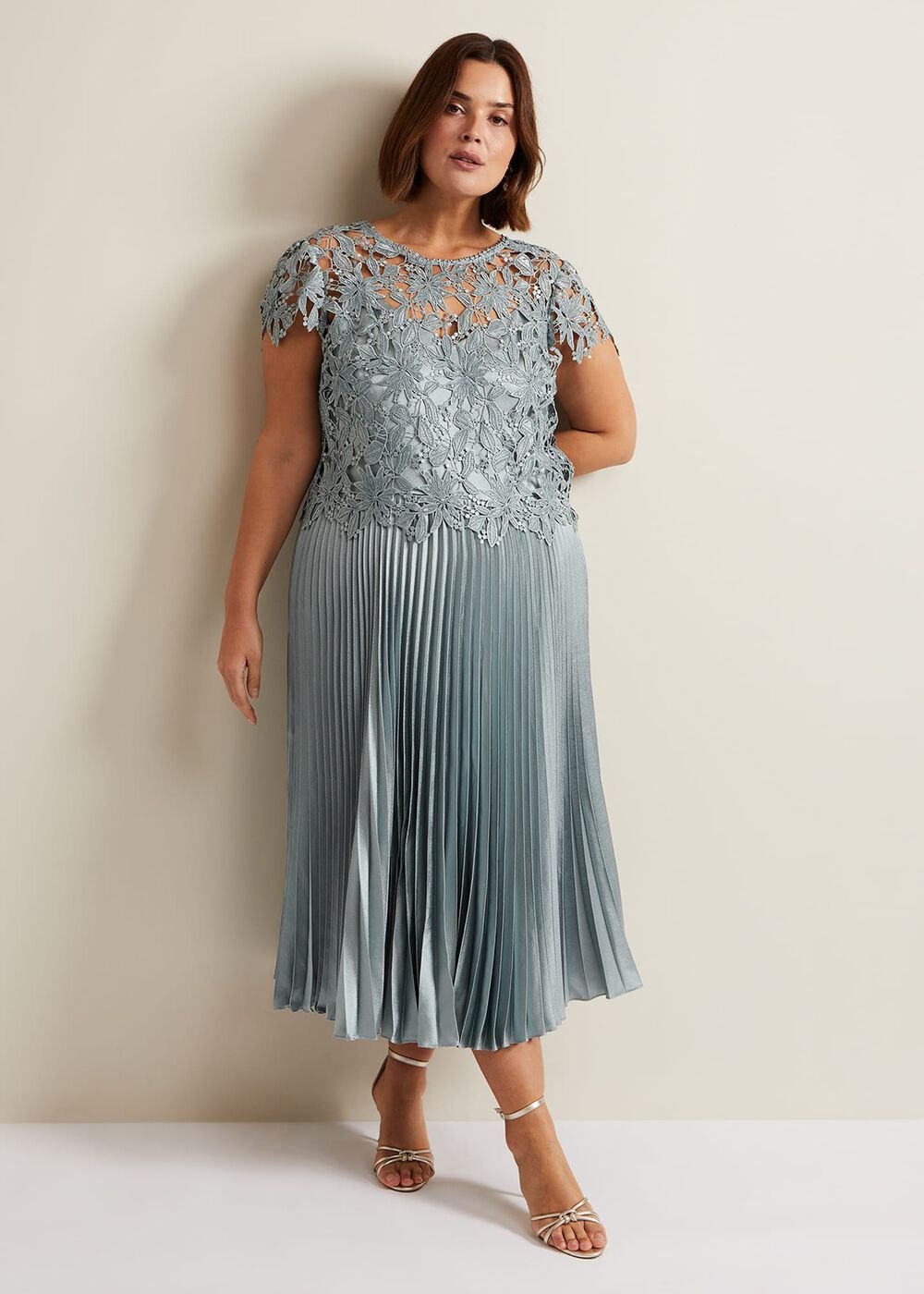 Dana Lace Double Layer Dress Light Green