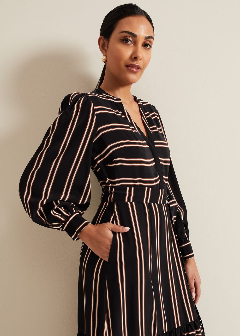 Petite Laura Midaxi Dress Black/Multi