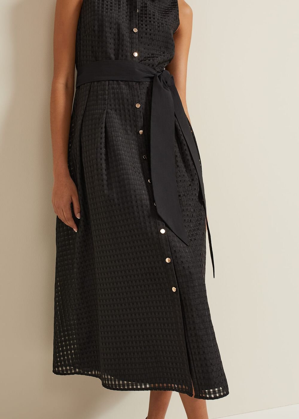 Carey Sleeveless Check Midi Dress Black
