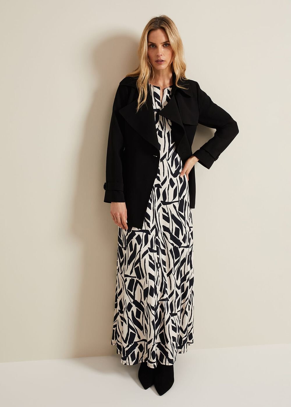 Kristy Geo Maxi Dress Black Multi