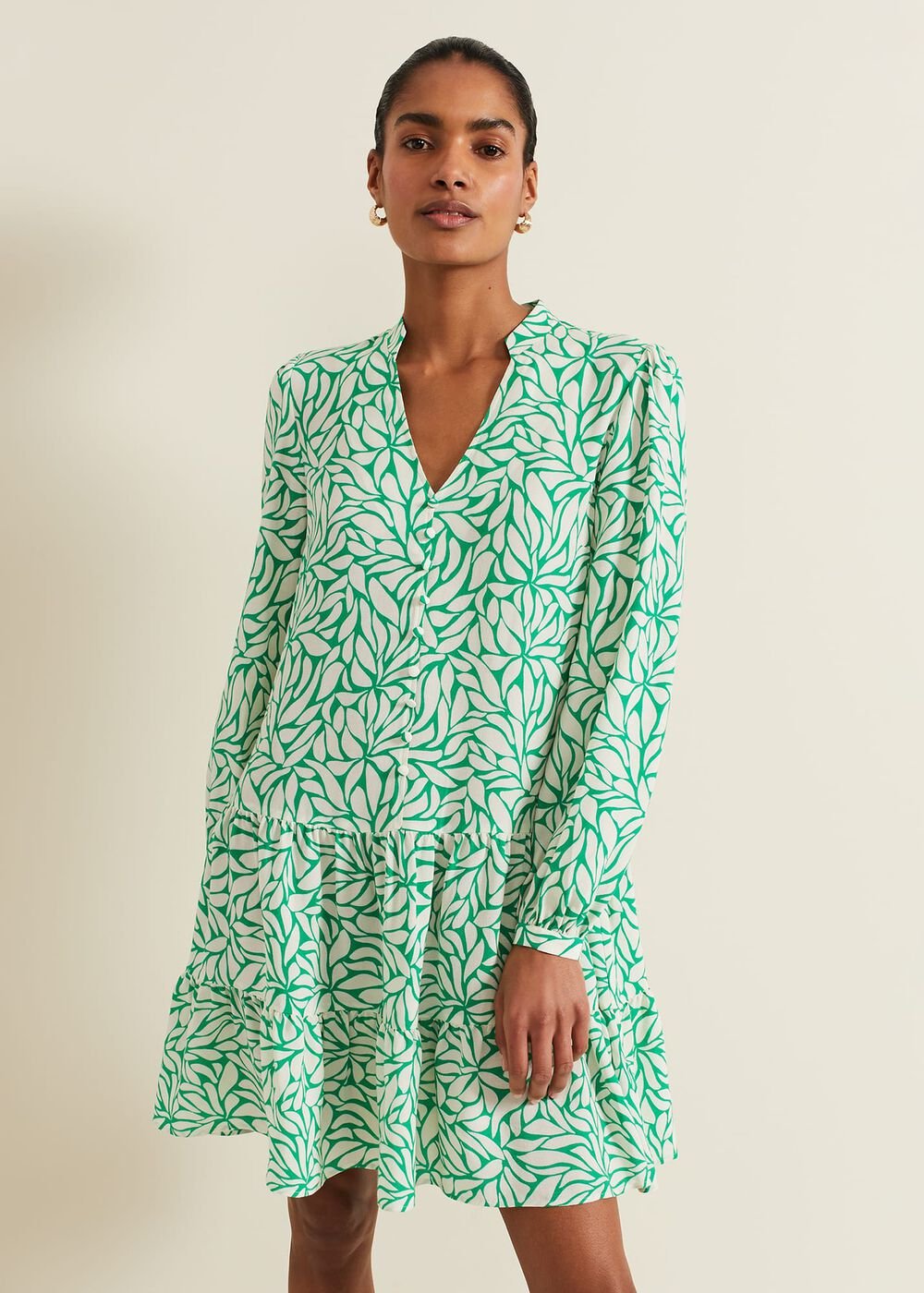 Penele Leaf Print Swing Dress Green