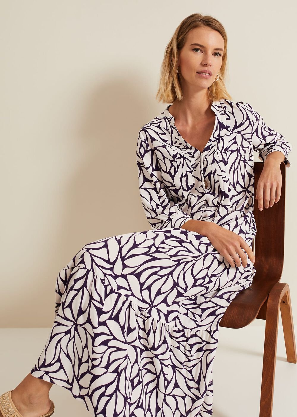 Penele Geo Midi Dress Purple