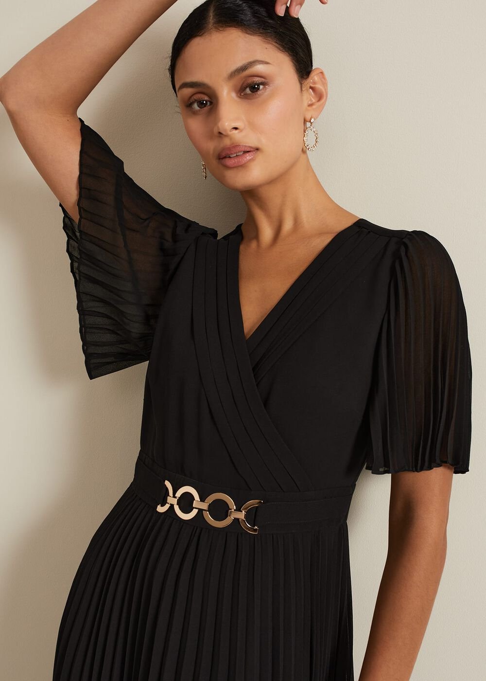 Yasmina Pleated Maxi Dress Black