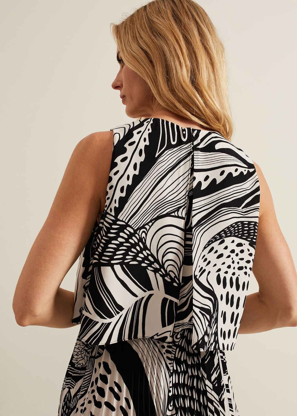 Saskia Abstract Pleated Jumpsuit Black Multi