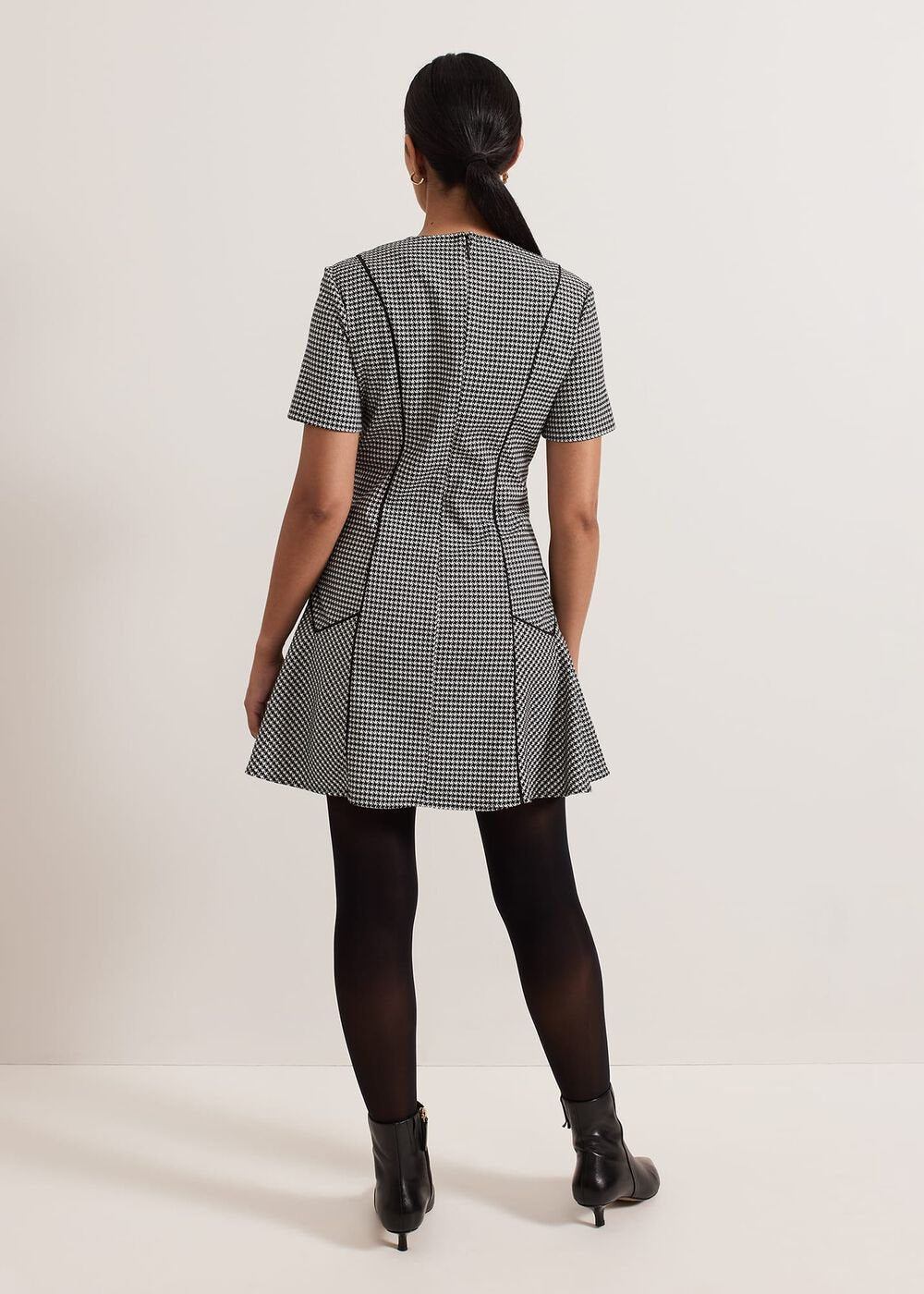 Petite Viola Houndstooth Mini Dress Black Multi