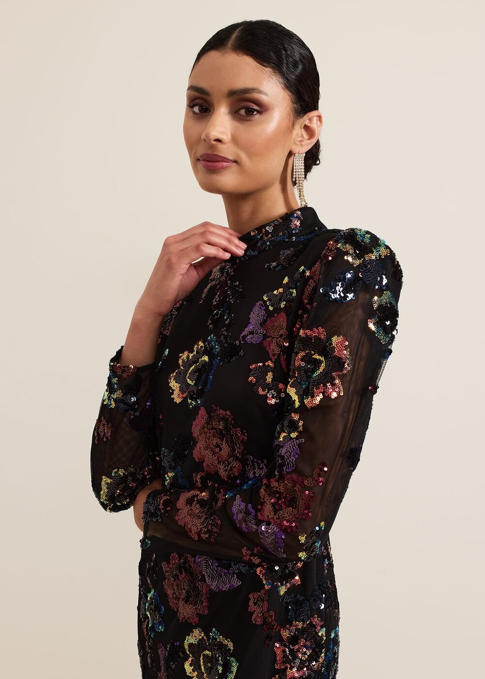 Lelo Sequin Long Sleeved Maxi Dress Black/Multi