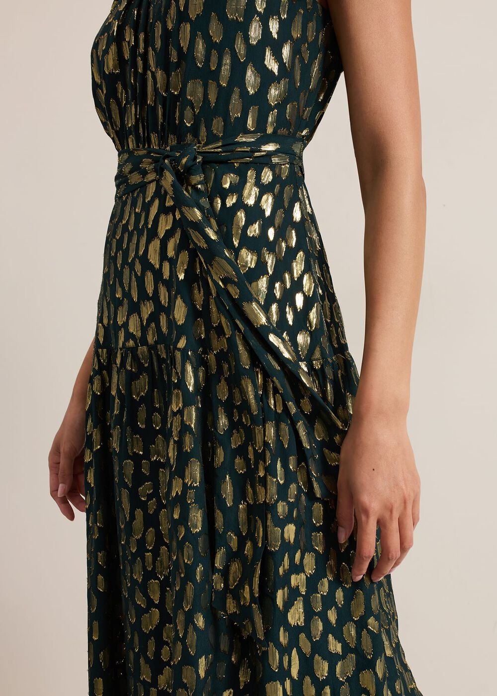 Lilani Shimmer Midi Dress Green