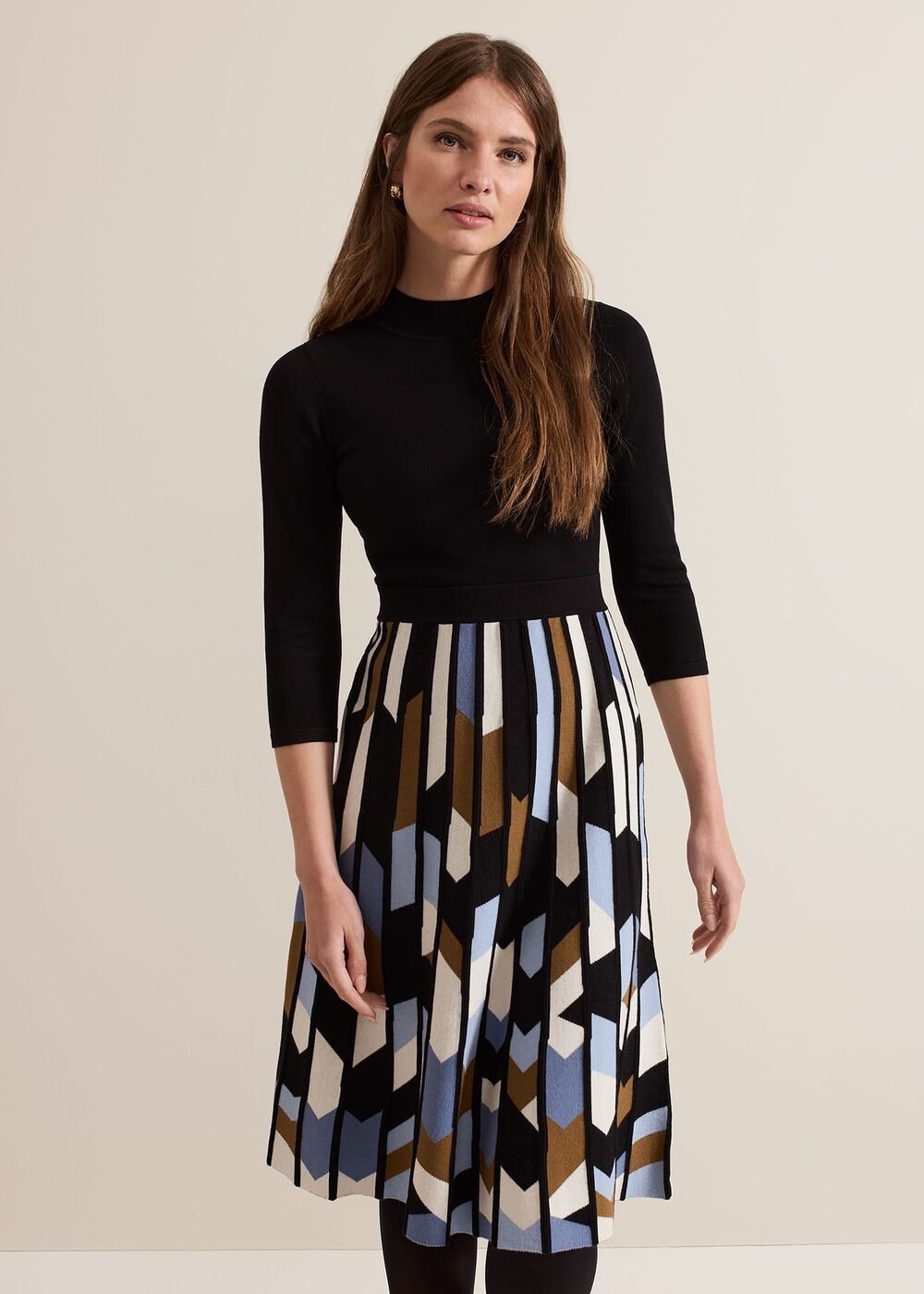 Petite Maci Pleated Sunray Midi Dress Black Multi