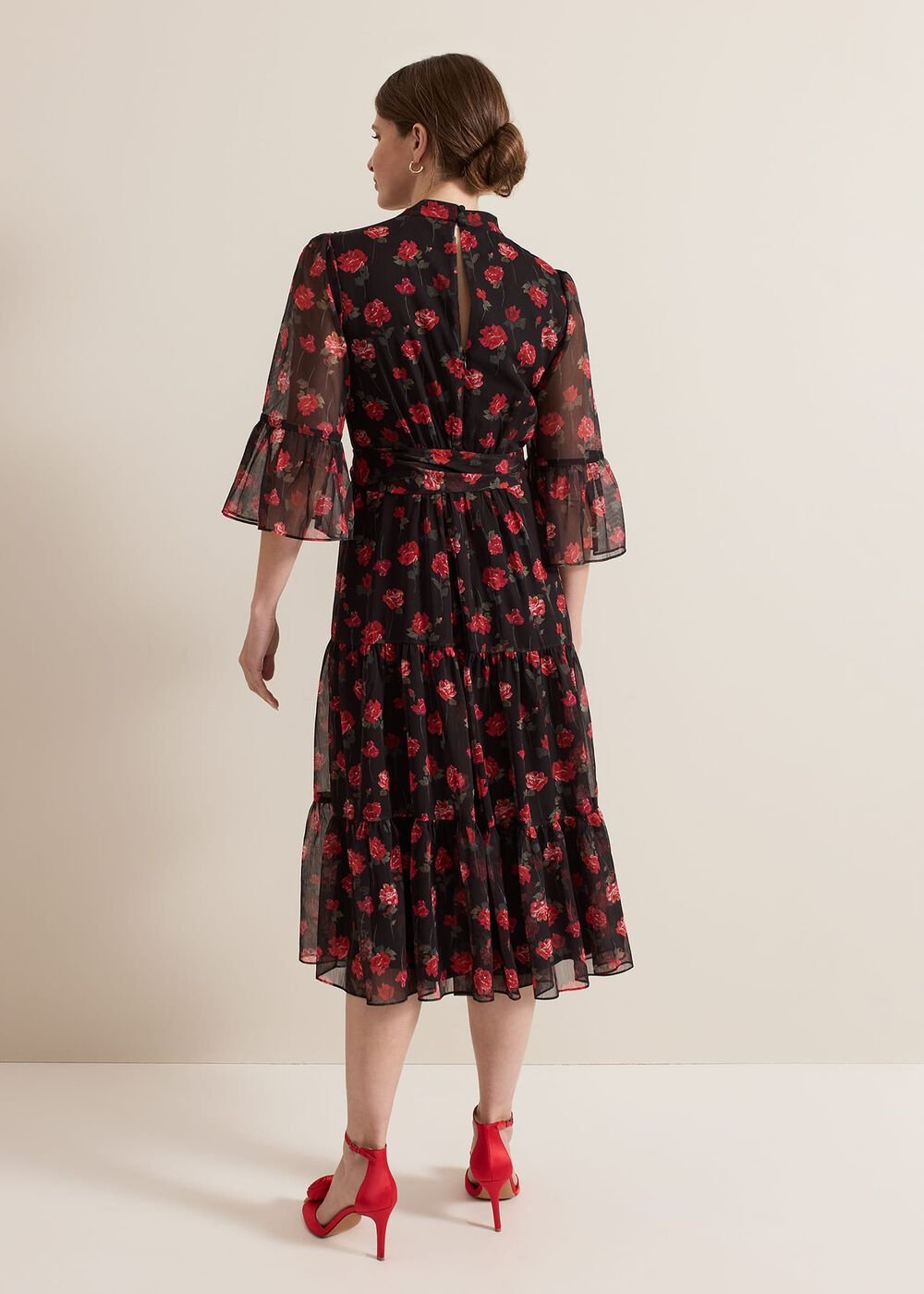 Petite Lela Floral Textured Midi Dress Black/Multi